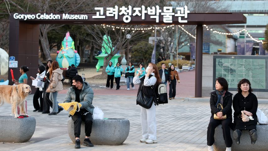 [한국농어미뉴스] 제54회 강진청자축제 첫 날 5만명 ‘초대박’